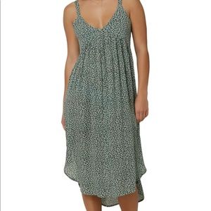 NWT O’Neill Horizon Tank Cover-Up in Moss